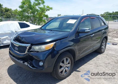 2013 Kia Sorento Lx z USA, uszkodzony, nr VIN 5XYKT3A65DG384457